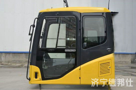 点击查看详细信息<br>标题：PC200-7原装驾驶室 阅读次数：965