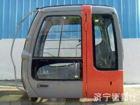 点击查看详细信息<br>标题：ZX230-1驾驶室 阅读次数：889
