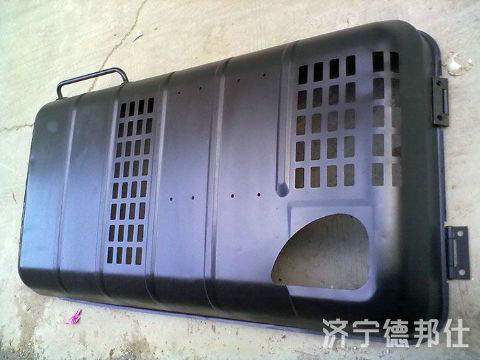 点击查看详细信息<br>标题：PC200-8发动机护罩 阅读次数：1097