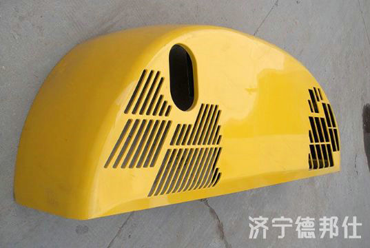 点击查看详细信息<br>标题：PC60-7发动机护罩 阅读次数：911